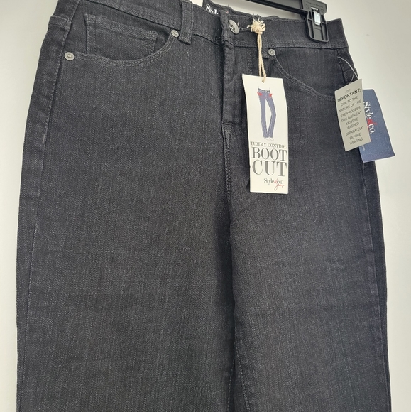 Style & Co Women's Black Jeans size 2 Boot Cut New - Picture 3 of 14